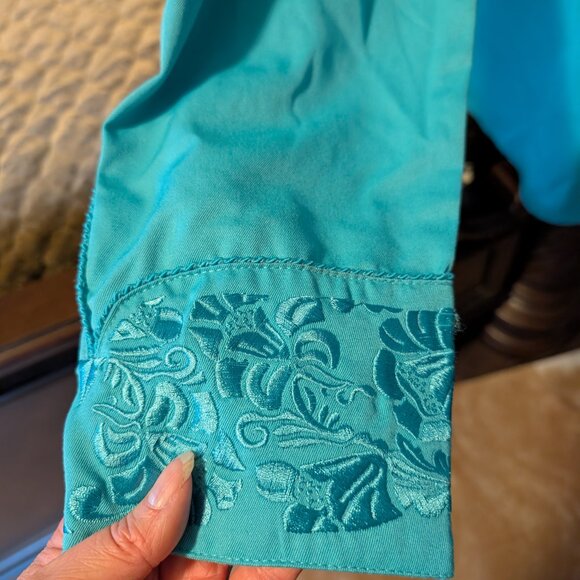 NWT Scully Turquoise Tool Embroidery Button Up Shirt - Picture 2 of 9